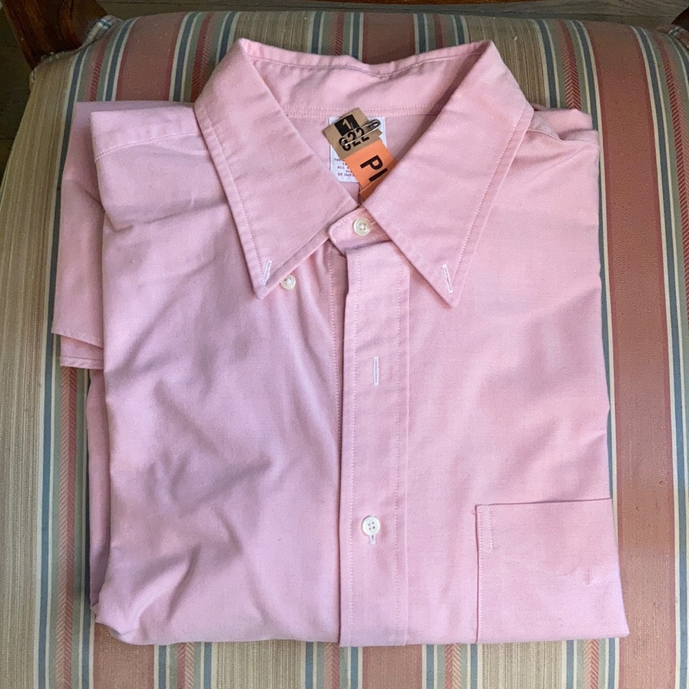 Pink button down dress shirt perfect condition